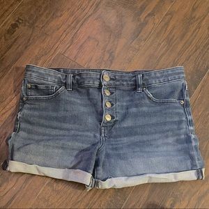 American Eagle Midi Dream Shorts